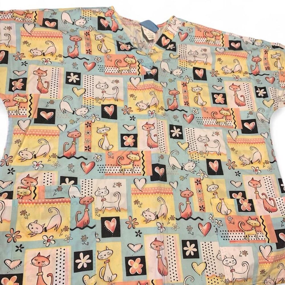 Cat scrub top